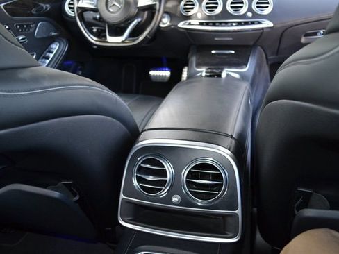 Used 2015 Mercedes-Benz S 550 4MATIC Coupe image 36
