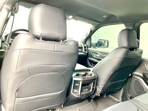 Used 2023 RAM 1500 Big Horn image 15