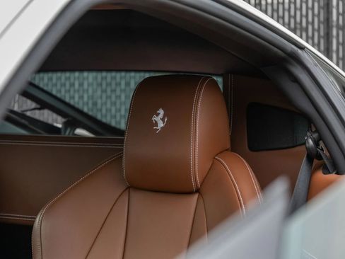 Used 2015 Ferrari 458 Italia Coupe image 38