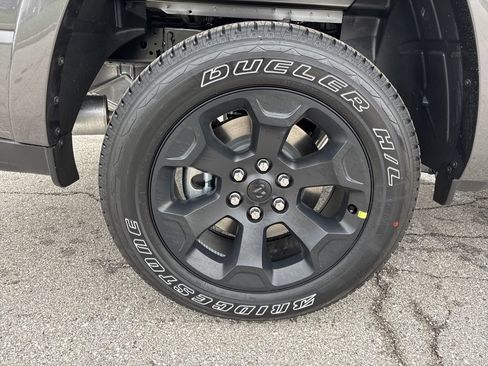 New 2026 RAM 1500 Big Horn AWD/4WD image 12