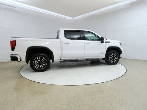 Used 2019 GMC Sierra 1500 AT4 w/ AT4 Premium Package AWD/4WD image 7