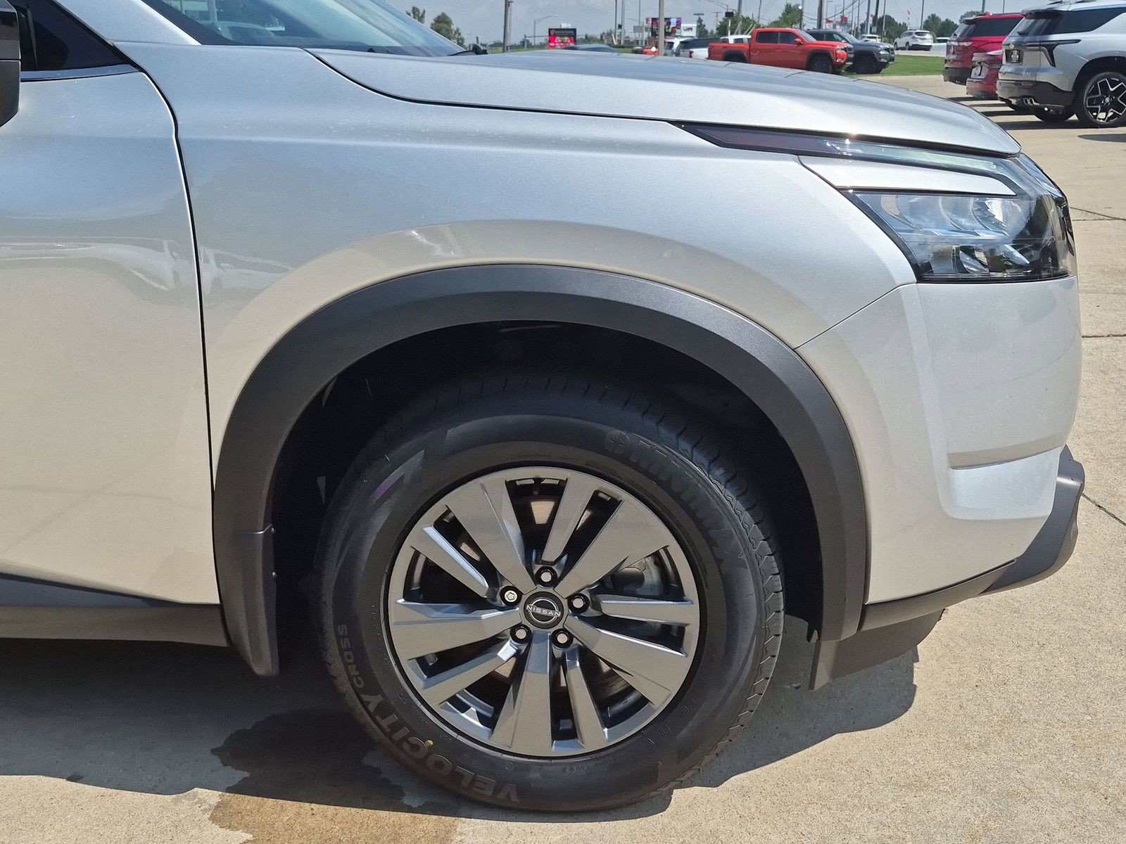 Certified 2024 Nissan Pathfinder S w/ Cargo Package AWD/4WD image 42