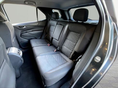 Used 2021 Chevrolet Equinox LT FWD image 21