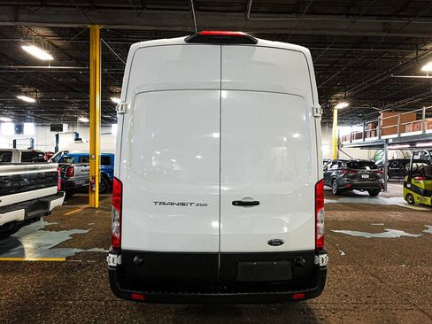 Used 2023 Ford Transit 250 148 High Roof AWD w/ Load Area Protection Package image 5