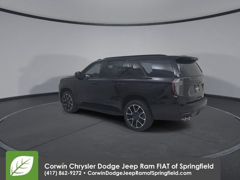 Used 2025 Chevrolet Tahoe RST w/ Comfort Package AWD/4WD image 11