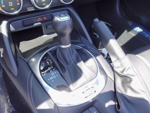 New 2026 MAZDA MX-5 Miata Grand Touring w/ Weather Package RWD image 20