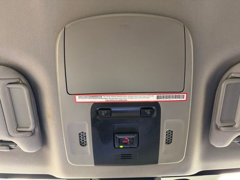 Used 2023 Toyota Camry SE w/ Convenience Package image 35