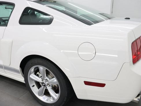 Used 2007 Ford Mustang GT Premium RWD image 32