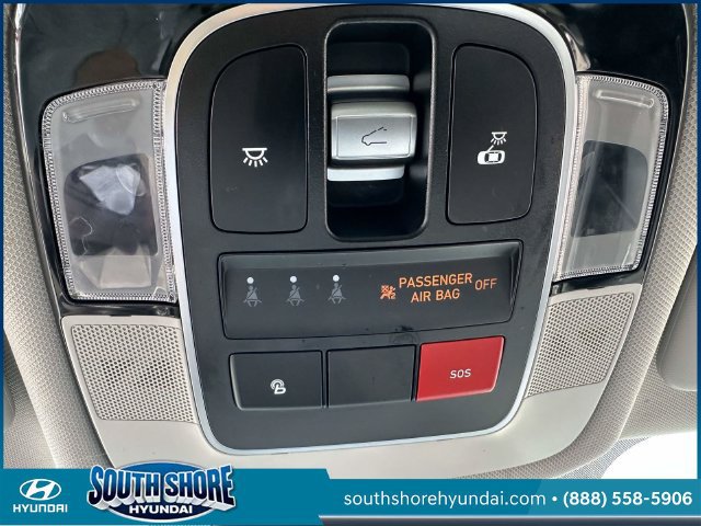 Certified 2024 Hyundai Tucson Limited AWD/4WD image 36