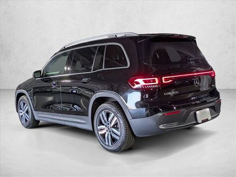 Certified 2023 Mercedes-Benz EQB 300 4MATIC image 7