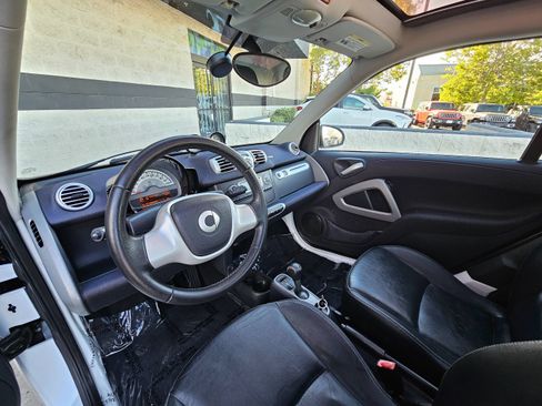 Used 2013 smart fortwo electric drive RWD image 17
