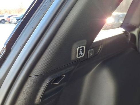 New 2025 Jeep Grand Cherokee Altitude image 6