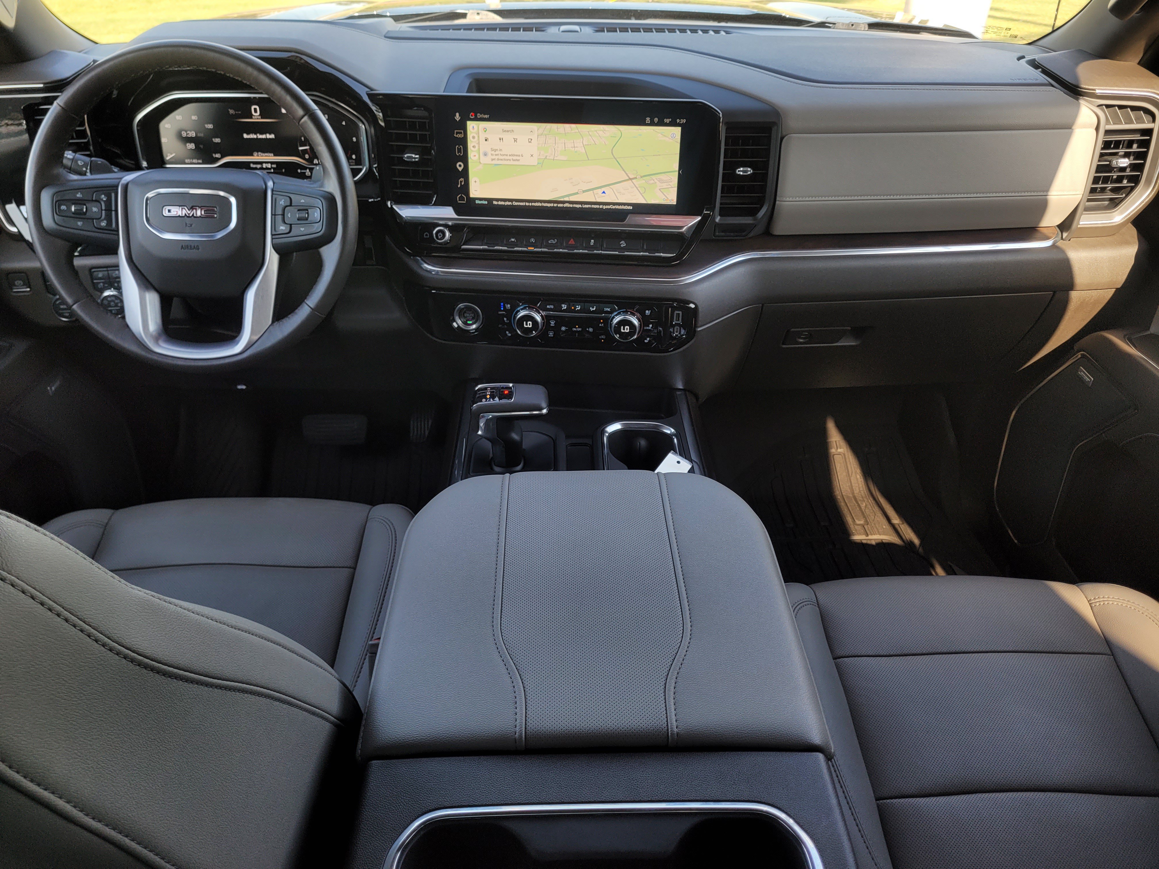Used 2023 GMC Sierra 1500 SLT w/ SLT Premium Package AWD/4WD image 13