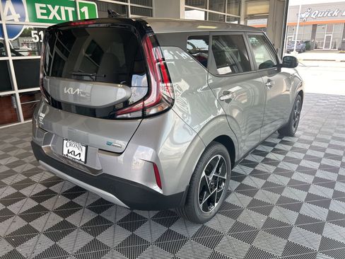 New 2025 Kia Soul EX image 5