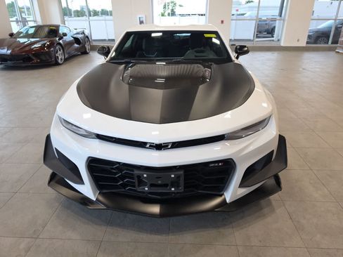 Used 2020 Chevrolet Camaro ZL1 RWD image 3