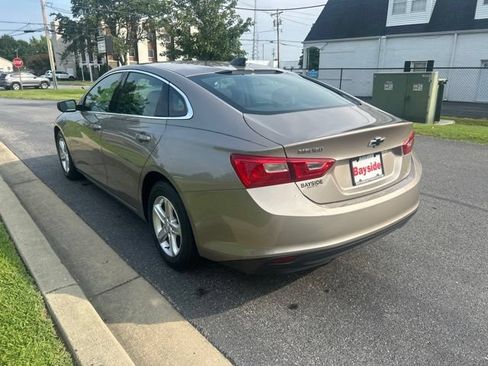 Used 2022 Chevrolet Malibu LS FWD image 14