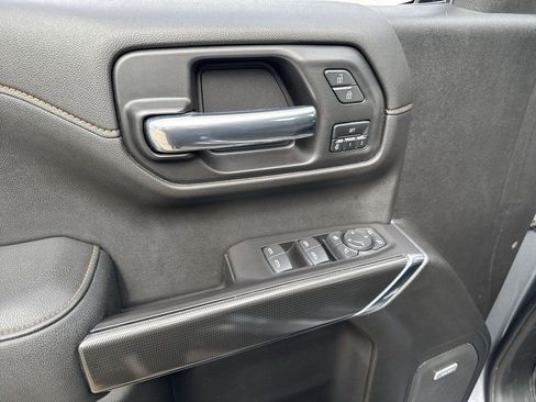 Certified 2021 GMC Sierra 1500 AT4 w/ AT4 Premium Package image 18