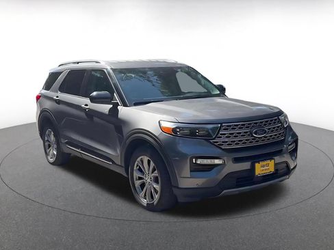 Used 2024 Ford Explorer Limited AWD/4WD image 3