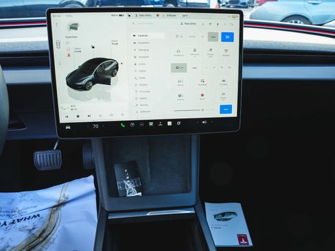 Used 2024 Tesla Model 3 Long Range image 19