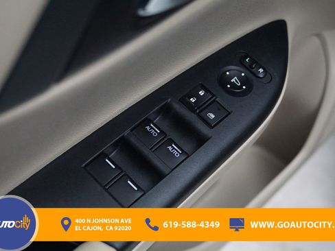 Used 2015 Honda Accord EX image 18