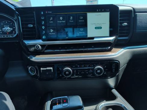 Used 2024 Chevrolet Silverado 1500 RST w/ Convenience Package II AWD/4WD image 20