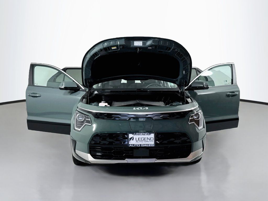 Used 2023 Kia Niro Wind w/ Wind Preserve Package FWD image 18