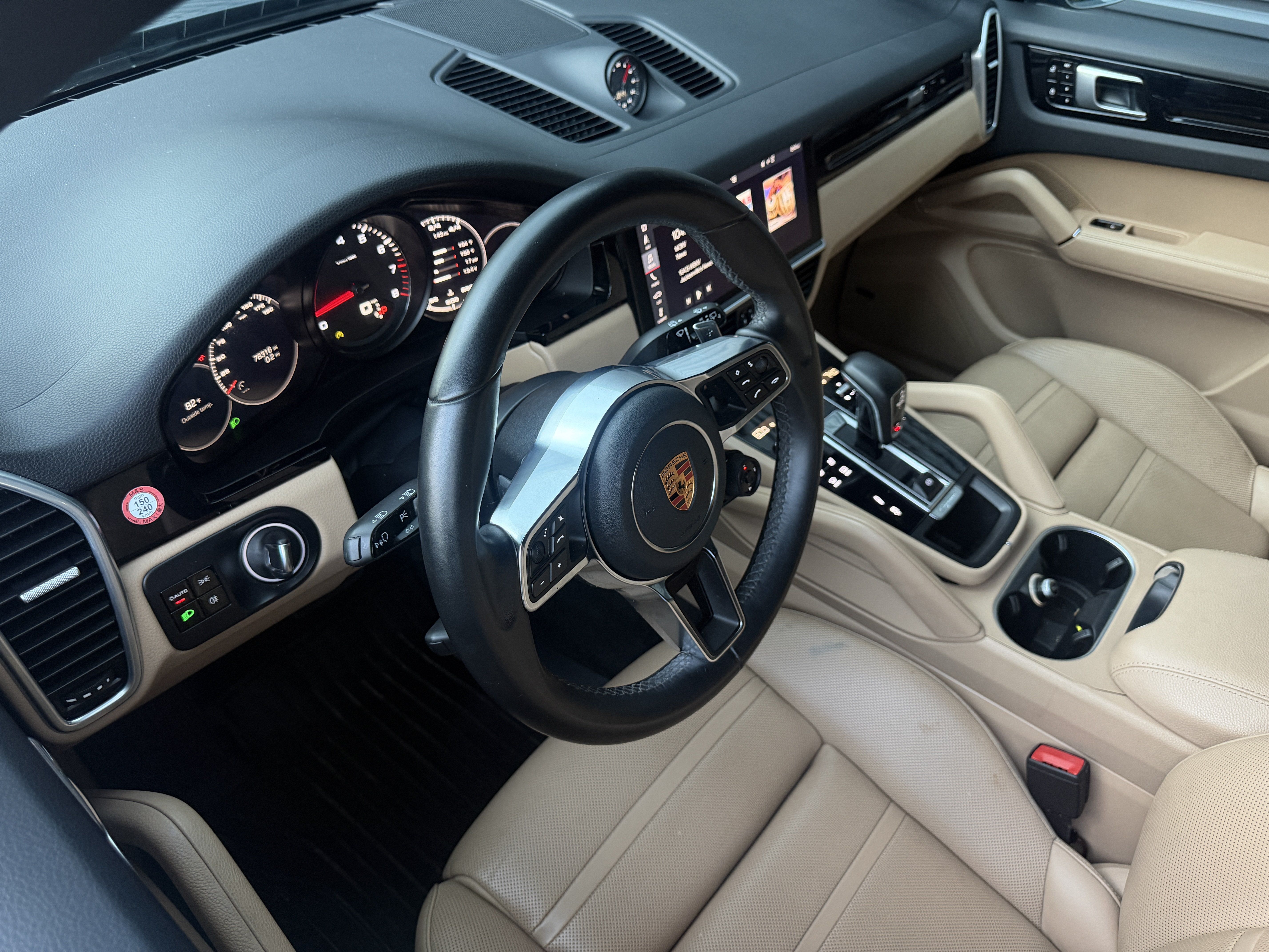 Certified 2019 Porsche Cayenne S AWD/4WD image 4