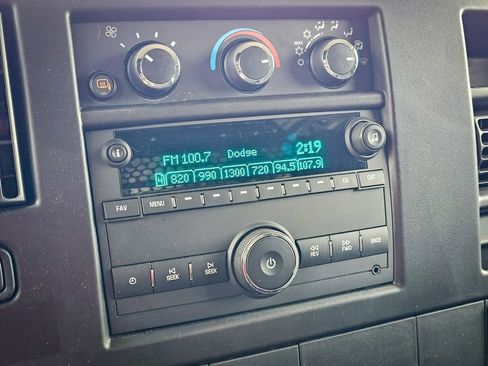 Used 2024 Chevrolet Express 2500 w/ Driver Convenience Package image 19