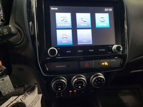 Used 2021 Mitsubishi Outlander Sport ES image 9