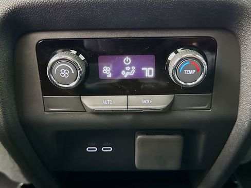 New 2026 Chevrolet Traverse LT w/ Enhanced Driving Package image 26