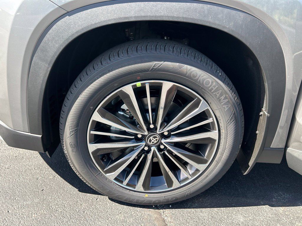 New 2026 Toyota Grand Highlander AWD Hybrid image 29