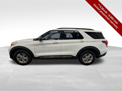 Used 2023 Ford Explorer XLT w/ Equipment Group 202A AWD/4WD image 2