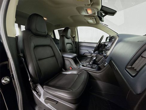 Used 2022 Chevrolet Colorado Z71 image 25