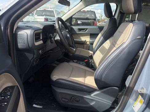 New 2025 Ford Maverick Lariat w/ 4K Tow Package image 25