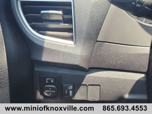 Used 2015 Toyota Corolla S FWD image 19