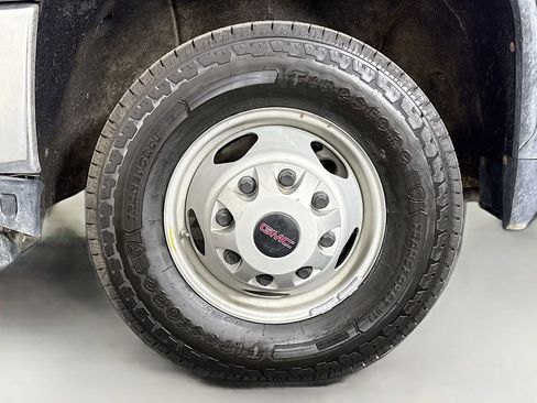 Used 2021 GMC Sierra 3500 2WD Crew Cab w/ Convenience Package image 27