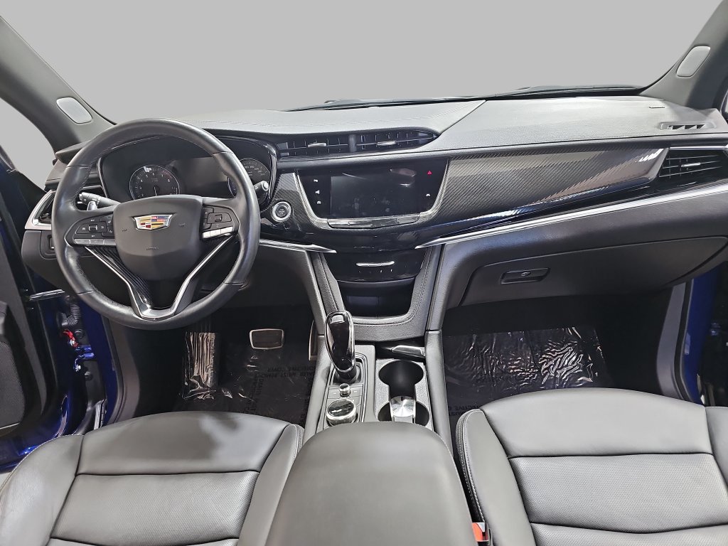 Used 2024 Cadillac XT6 Sport w/ Technology Package AWD/4WD image 11
