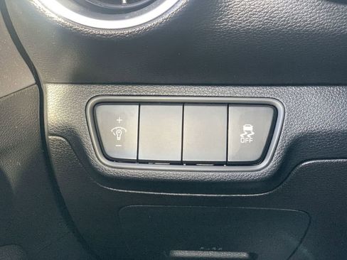 Used 2023 Kia Forte LXS FWD image 15