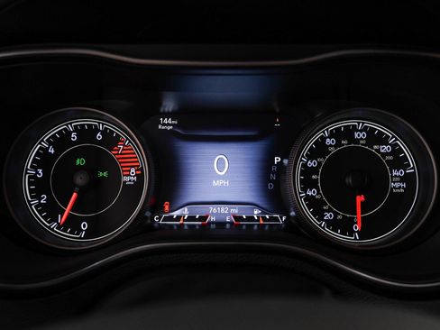 Used 2019 Jeep Cherokee Limited AWD/4WD image 29