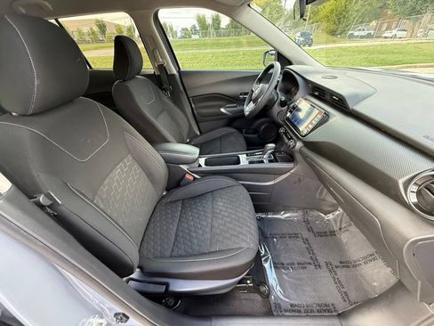 Used 2021 Nissan Kicks SV FWD image 38