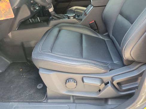 Used 2025 Ford Bronco Big Bend AWD/4WD image 25