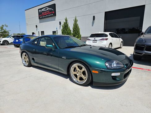 Used 1997 Toyota Supra Turbo RWD image 2