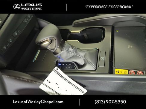 New 2025 Lexus ES 350 w/ Premium Package image 24