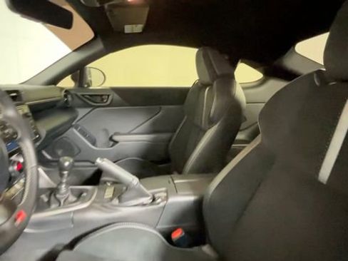 Used 2023 Toyota GR86 Premium w/ ALL Weather Mat Package (TMS) RWD image 23