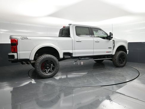New 2026 Ford F250 Lariat w/ Lariat Ultimate Package image 2