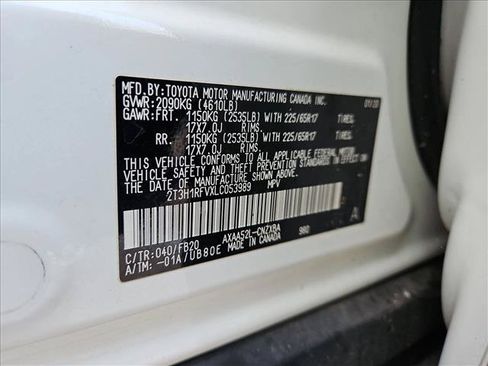 Used 2020 Toyota RAV4 LE FWD image 23