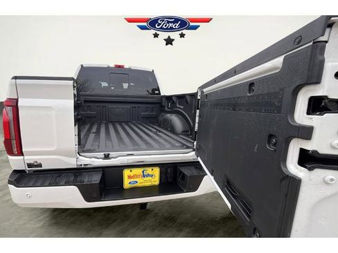Certified 2025 Ford F150 Platinum AWD/4WD image 19
