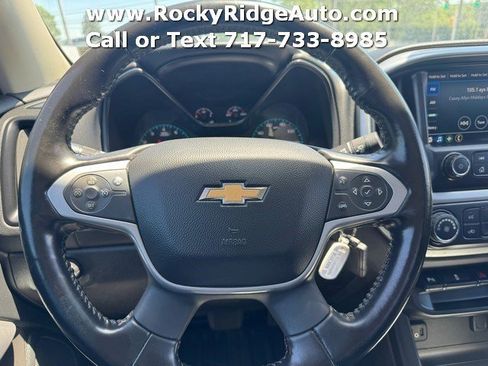 Used 2022 Chevrolet Colorado LT w/ Fleet Safety Package RWD image 17