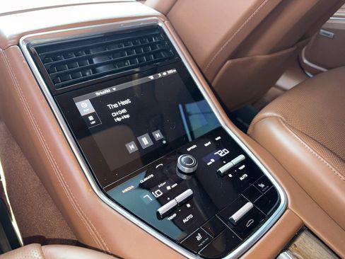 Used 2018 Porsche Panamera Turbo w/ Premium Package Plus image 20