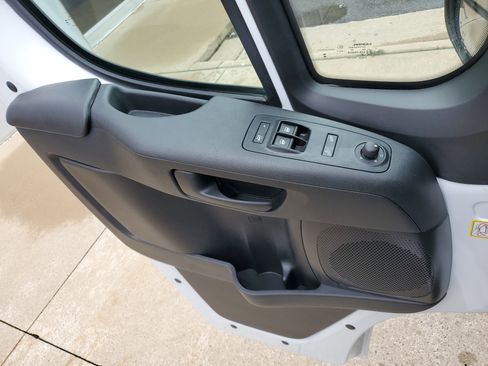 Used 2025 RAM ProMaster 1500 w/ Cold Weather Group image 6